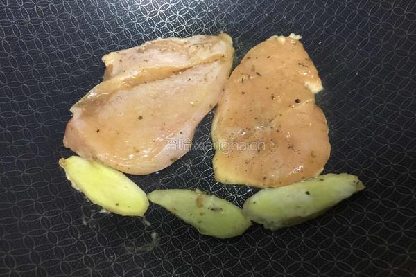 减脂鸡胸肉的做法图解4