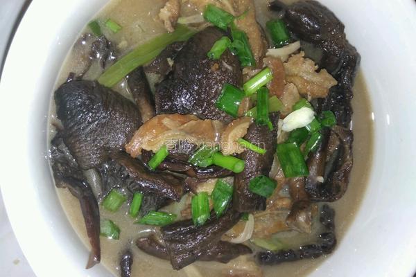 腊肉炖杂菌的做法图解13