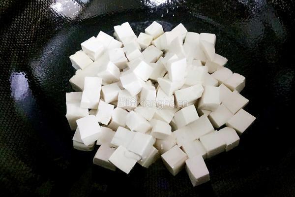 鱼香豆腐的做法图解4