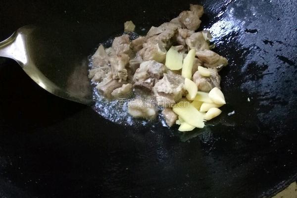 香芋排骨汤的做法图解4