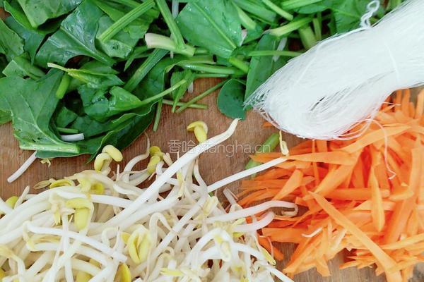 豆芽菠菜拌粉丝的做法图解1
