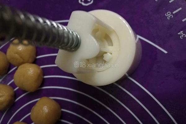 五仁月饼的做法图解11