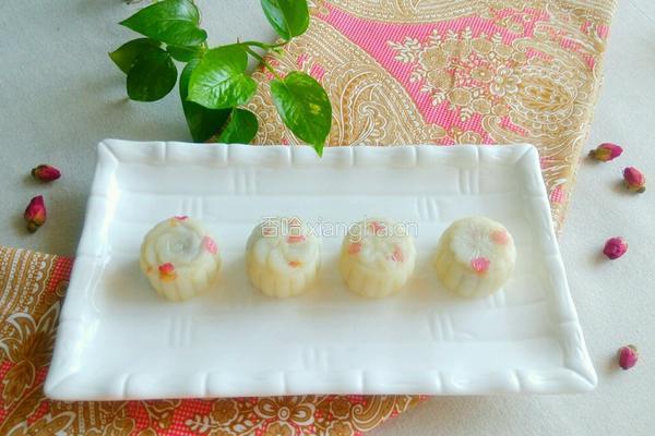 玫瑰花冰皮月饼的做法图解1