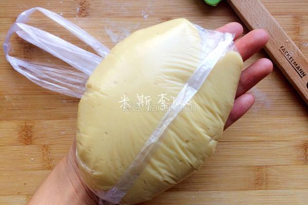 广式月饼的做法图解8