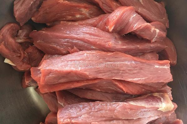 手撕风干牛肉干的做法图解2