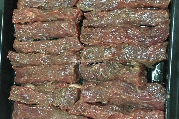 手撕风干牛肉干的做法图解7