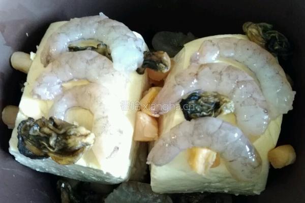 海鲜干炖豆腐的做法图解3