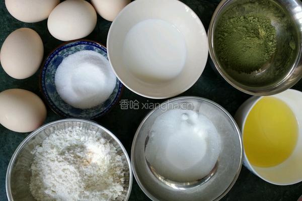 抹茶戚风蛋糕的做法图解1