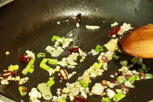 雪菜土豆蒸肉的做法图解10