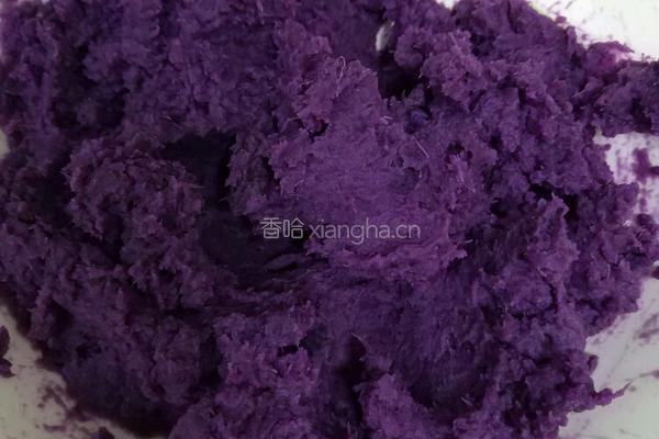 紫薯莲蓉月饼的做法图解2