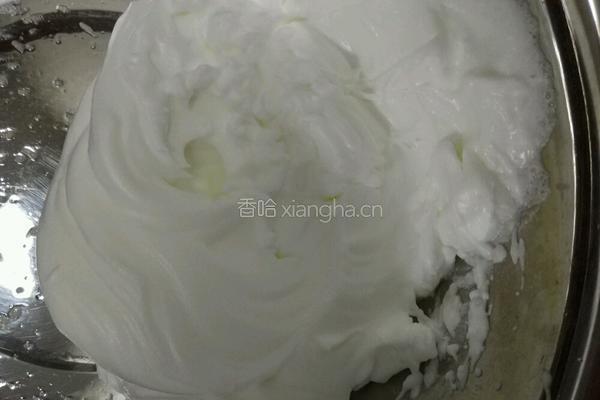 酸奶蒸蛋糕的做法图解4