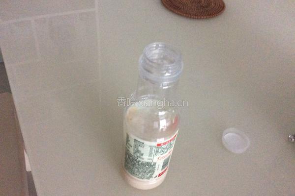 黑暗料理：综合乳饮的做法图解2
