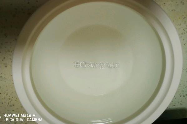 精炖腐竹排骨汤的做法图解2