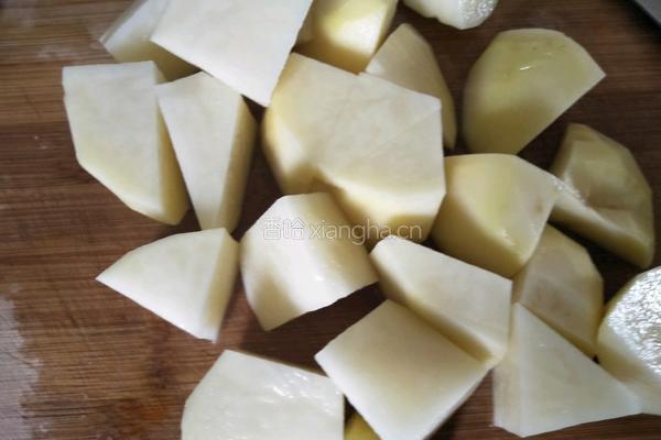 土豆鸡块的做法图解3