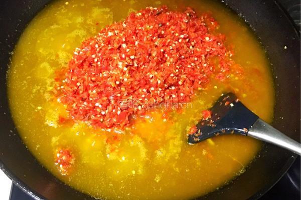 秘制牛肉辣酱的做法图解10