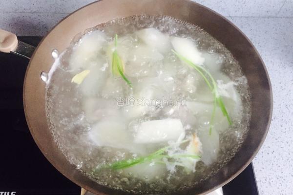 萝卜炖排骨汤的做法图解13