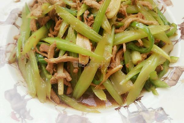 芹菜炒肉丝的做法图解8