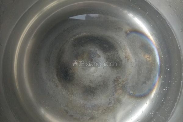 油炸鲜花饼的做法图解1