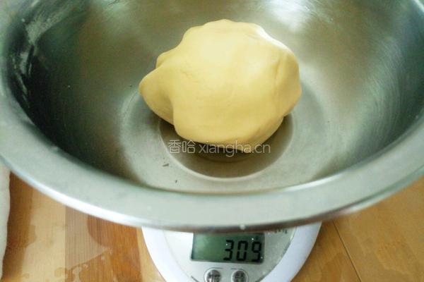 奶香枣泥月饼的做法图解7