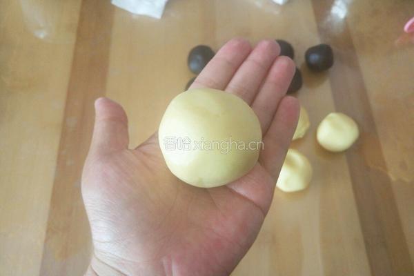 奶香枣泥月饼的做法图解14