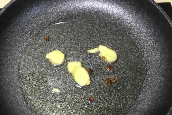 糖醋鲤鱼的做法图解3
