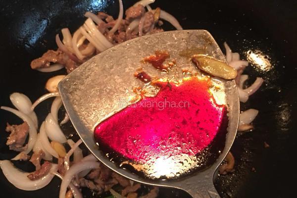 黑胡椒牛柳河粉的做法图解7