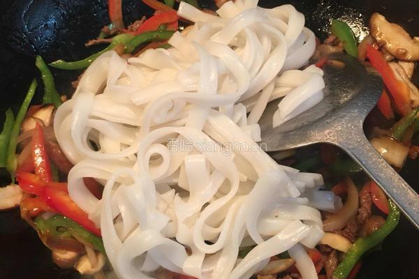 黑胡椒牛柳河粉的做法图解9