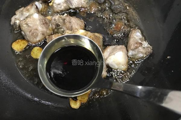 排骨炖豆角土豆的做法图解10