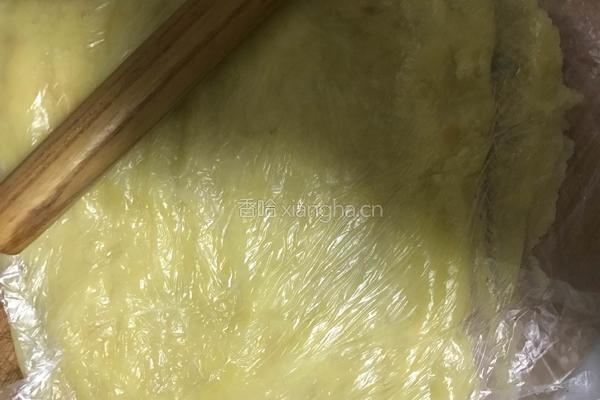 田园鲜虾土豆饼的做法图解4