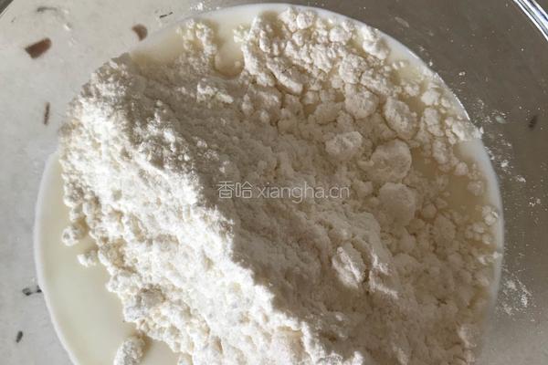 小熊蛋糕的做法图解1