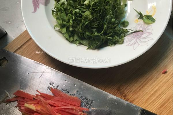 肉丝粥的做法图解2