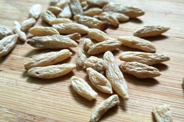 熟地黑豆乌鸡汤的做法图解5