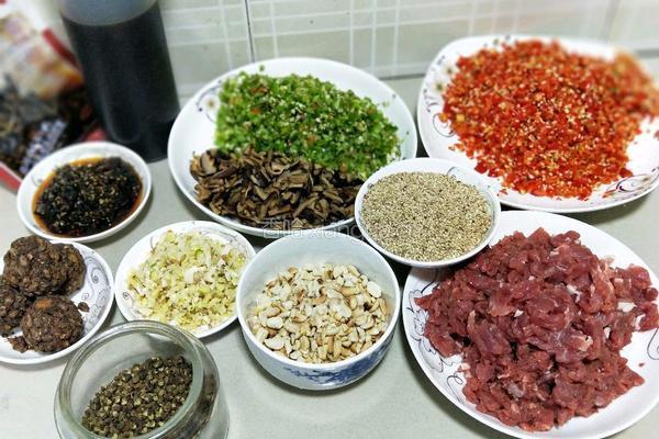 自制麻辣牛肉酱的做法图解6