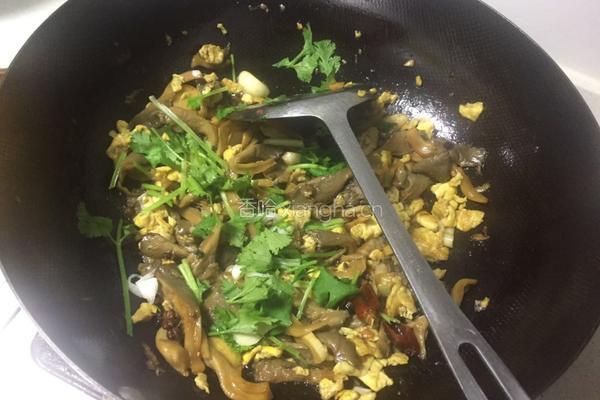 炒平菇的做法图解6