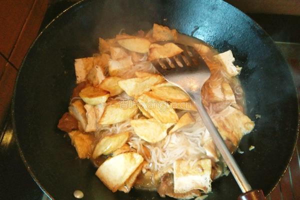 猪肉油炸豆腐烩菜的做法图解8