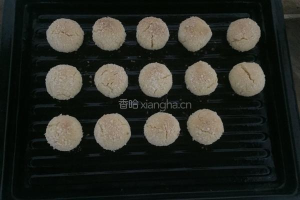 黄金奶粉椰丝球的做法图解13