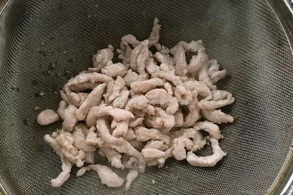 杏鲍菇炒肉的做法图解5