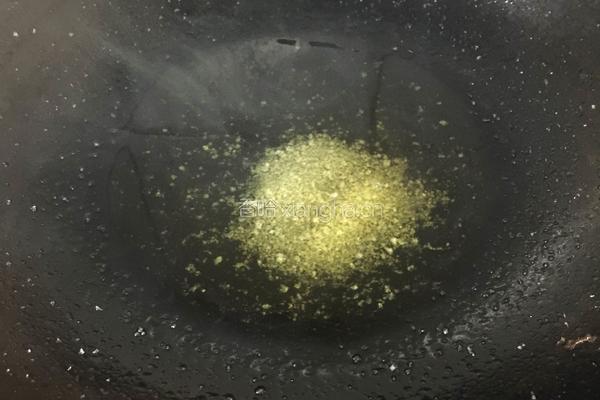 椒盐小鱼的做法图解4