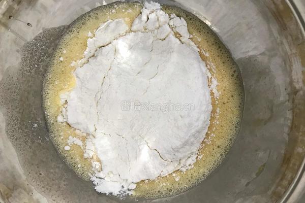 蔓越莓蒸蛋糕的做法图解3