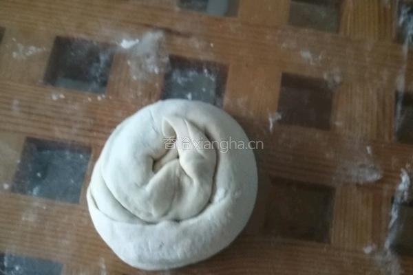 黑芝麻糊葱油饼的做法图解5