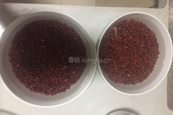 红小豆沙馅的做法图解1