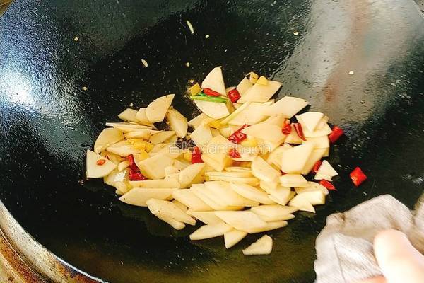 土豆炒肉丝的做法图解6