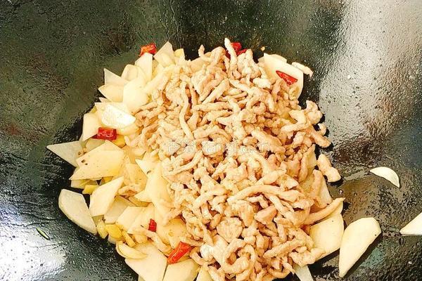 土豆炒肉丝的做法图解7