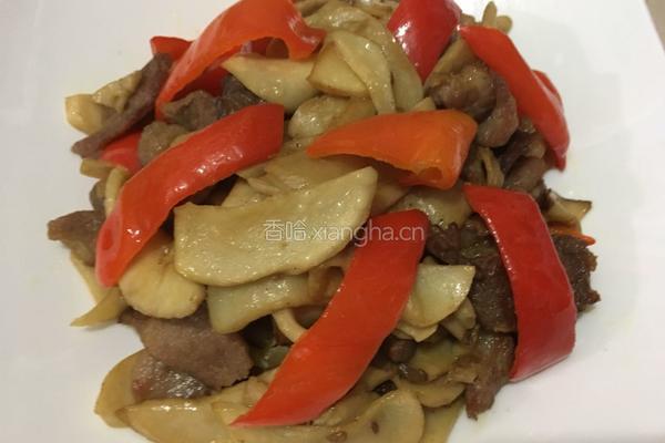 杏鲍菇炒肉的做法图解1