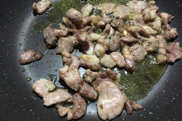 杏鲍菇炒肉的做法图解6