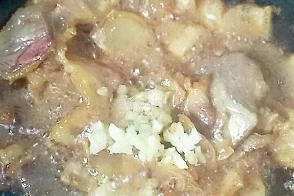 腊肉炒小白菜的做法图解5