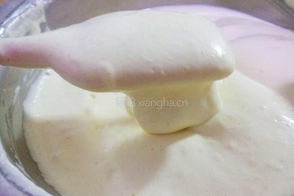椰蓉蓝莓分蛋海绵小蛋糕的做法图解8