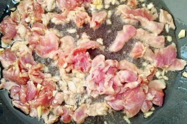 胡萝卜炒肉的做法图解4