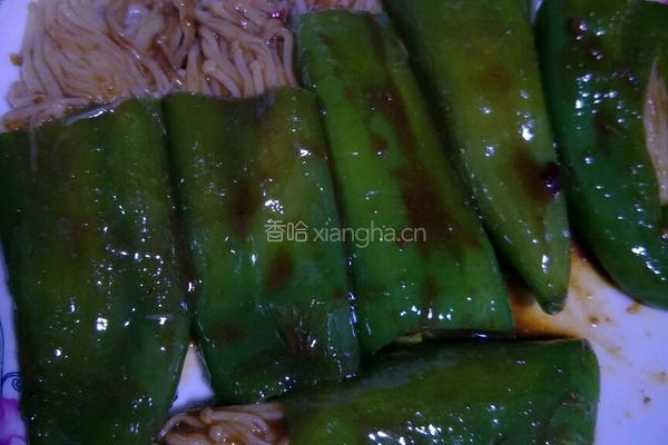 煎尖椒金针菇（烧烤味）的做法图解3