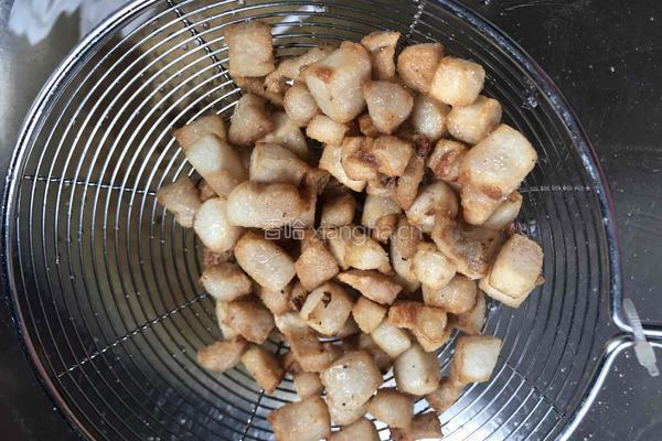 猪油渣豆腐汤的做法图解3